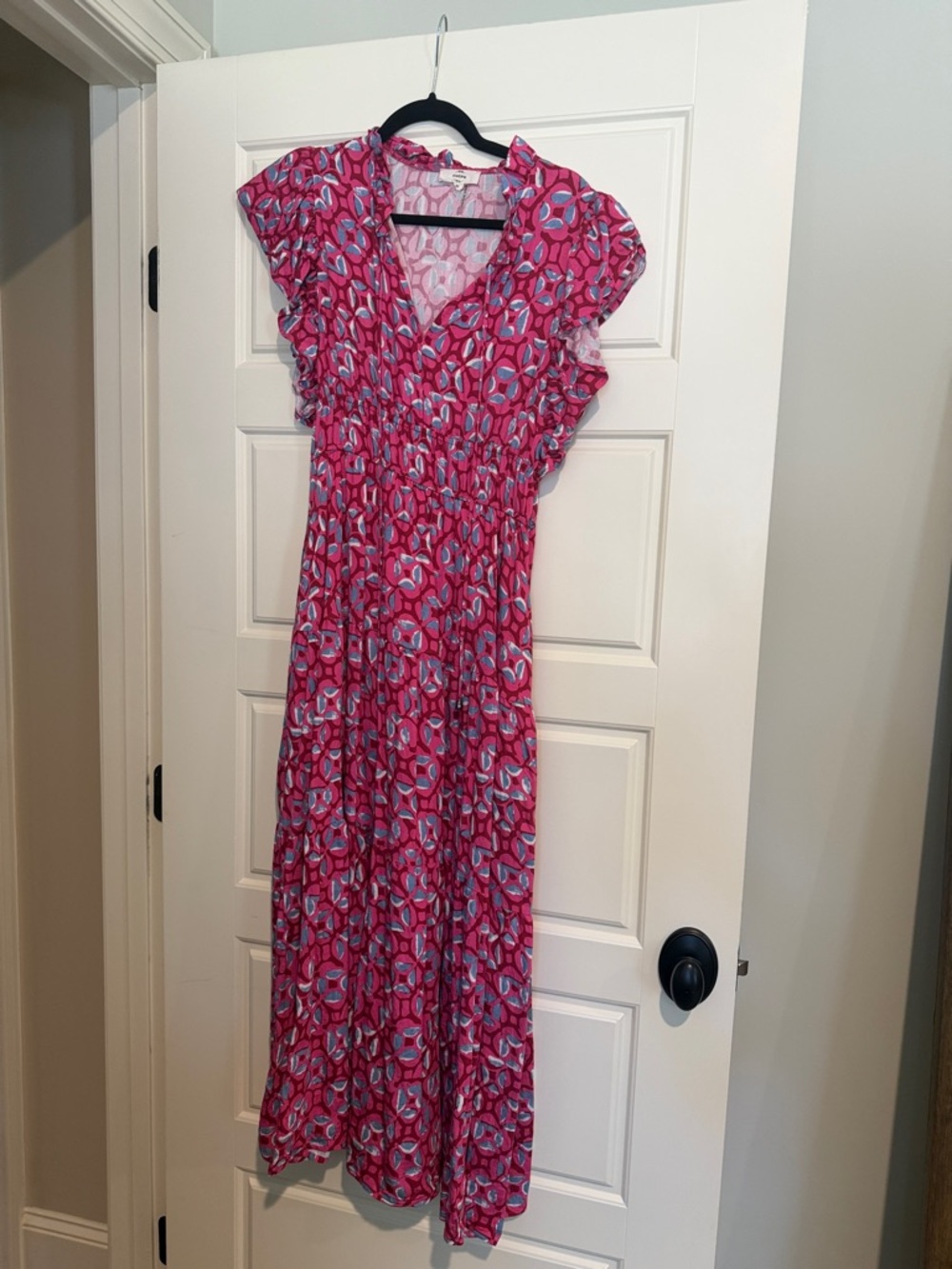 entro Pink and Light Blue Patterned V-Neck Maxi Dress